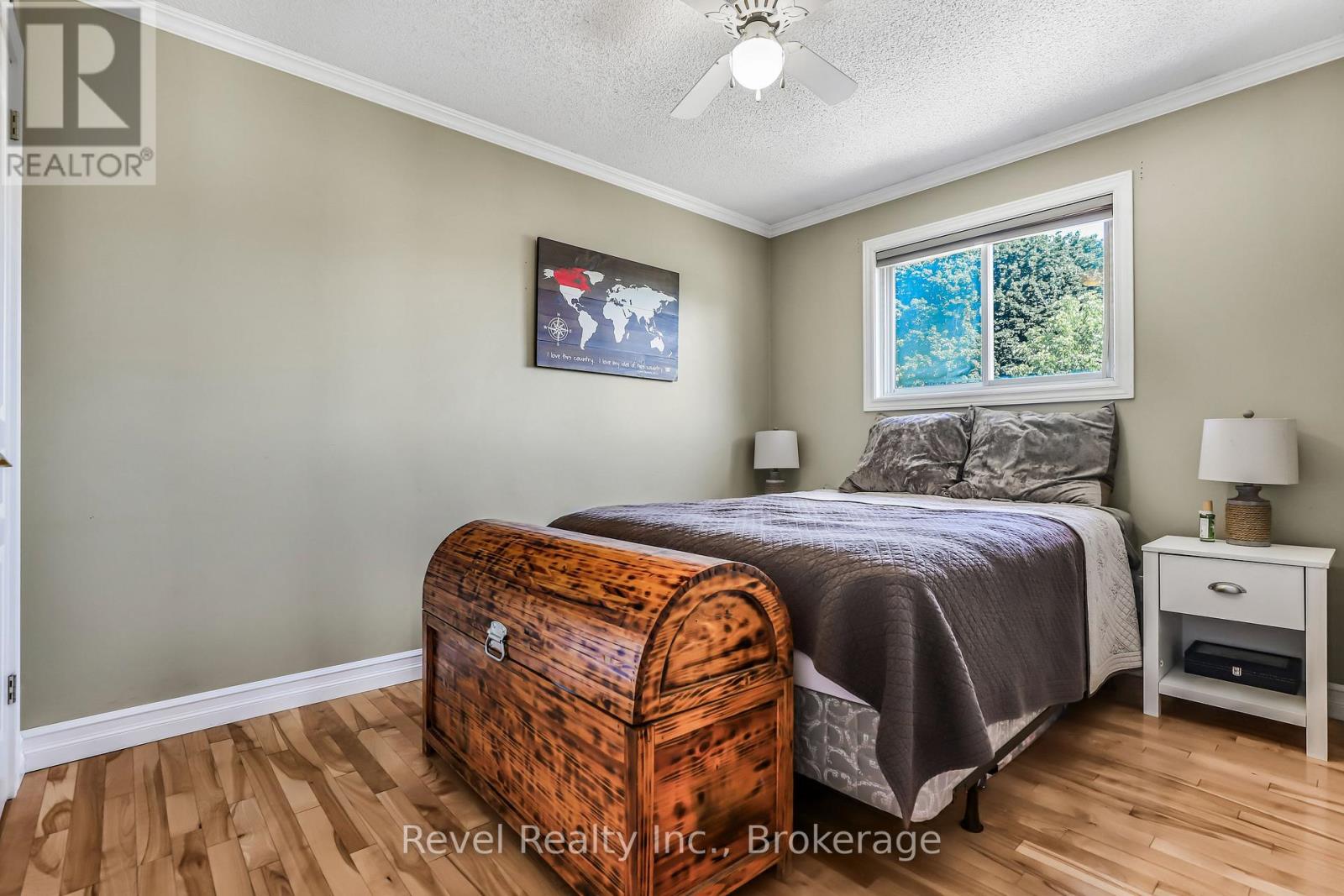 786 8th Street E, Owen Sound, Ontario  N4K 1L9 - Photo 25 - X12371080