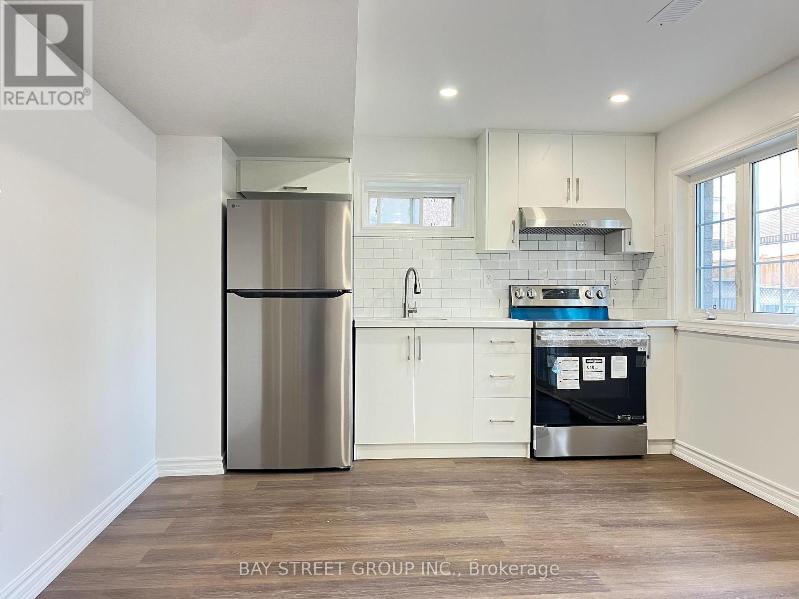 Lower Unit - 27 Macadam Road, Markham, Ontario  L6E 2B9 - Photo 2 - N12506198