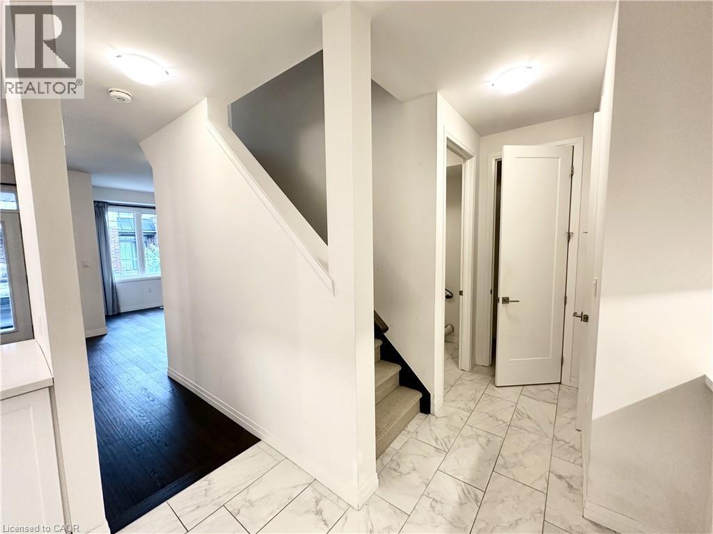 16 RITCHIE Lane, Ancaster, Ontario