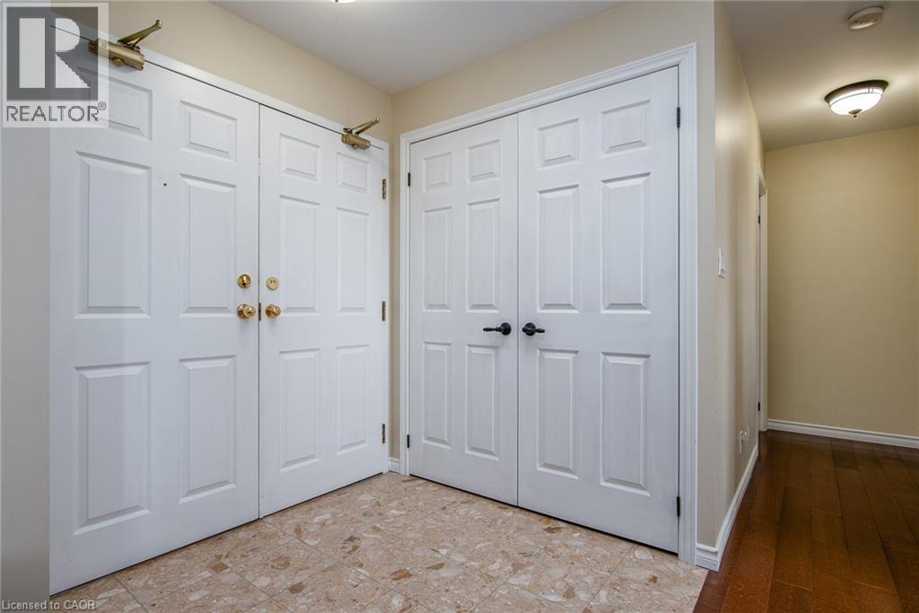 Property at 3267 KING Street E Unit# 604 image 4