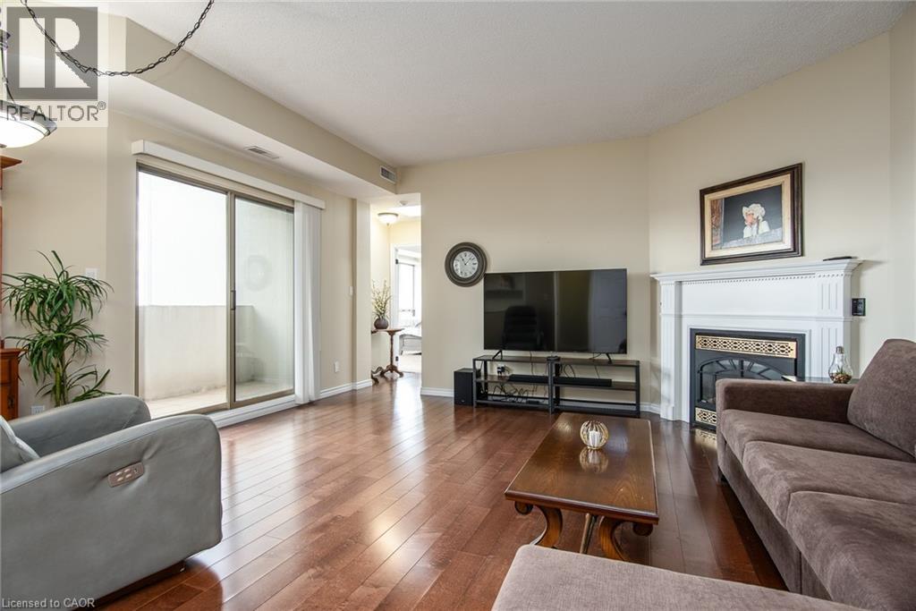 Property at 3267 KING Street E Unit# 604 image 5