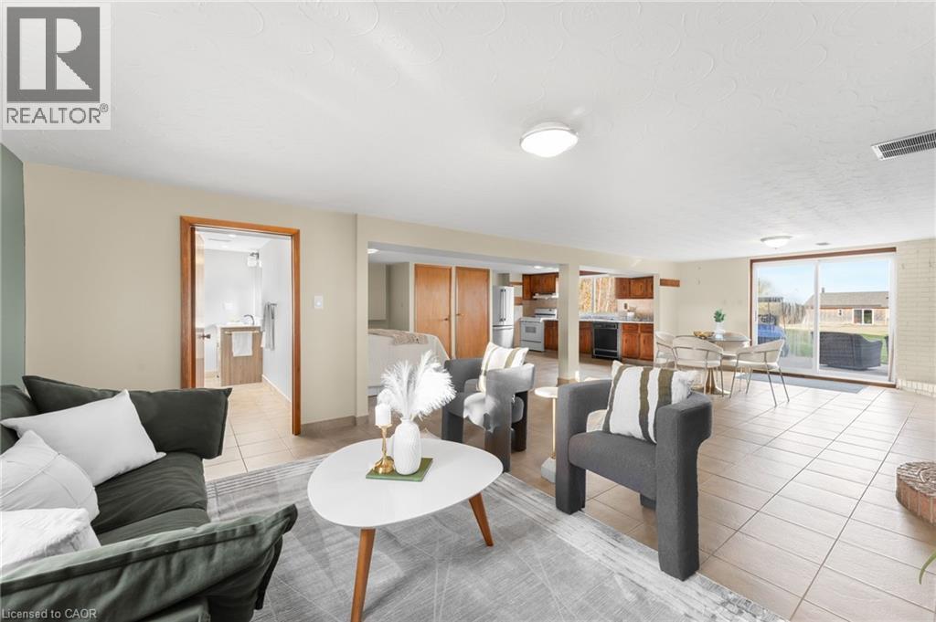 548 Millgrove Side Road, Dundas, Ontario  L9H 5E2 - Photo 4 - 40782400