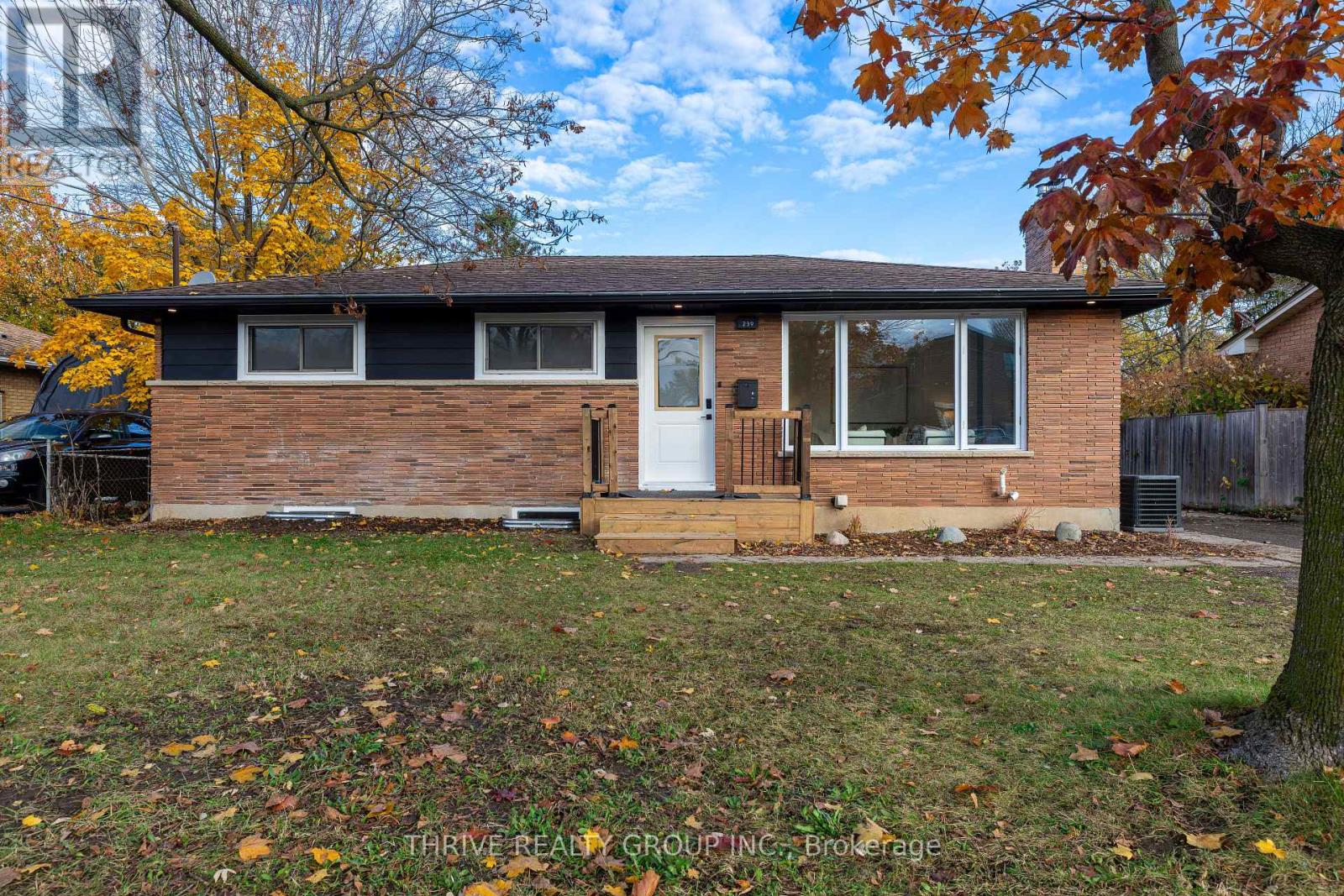 239 COMMISSIONERS ROAD W, London South, Ontario