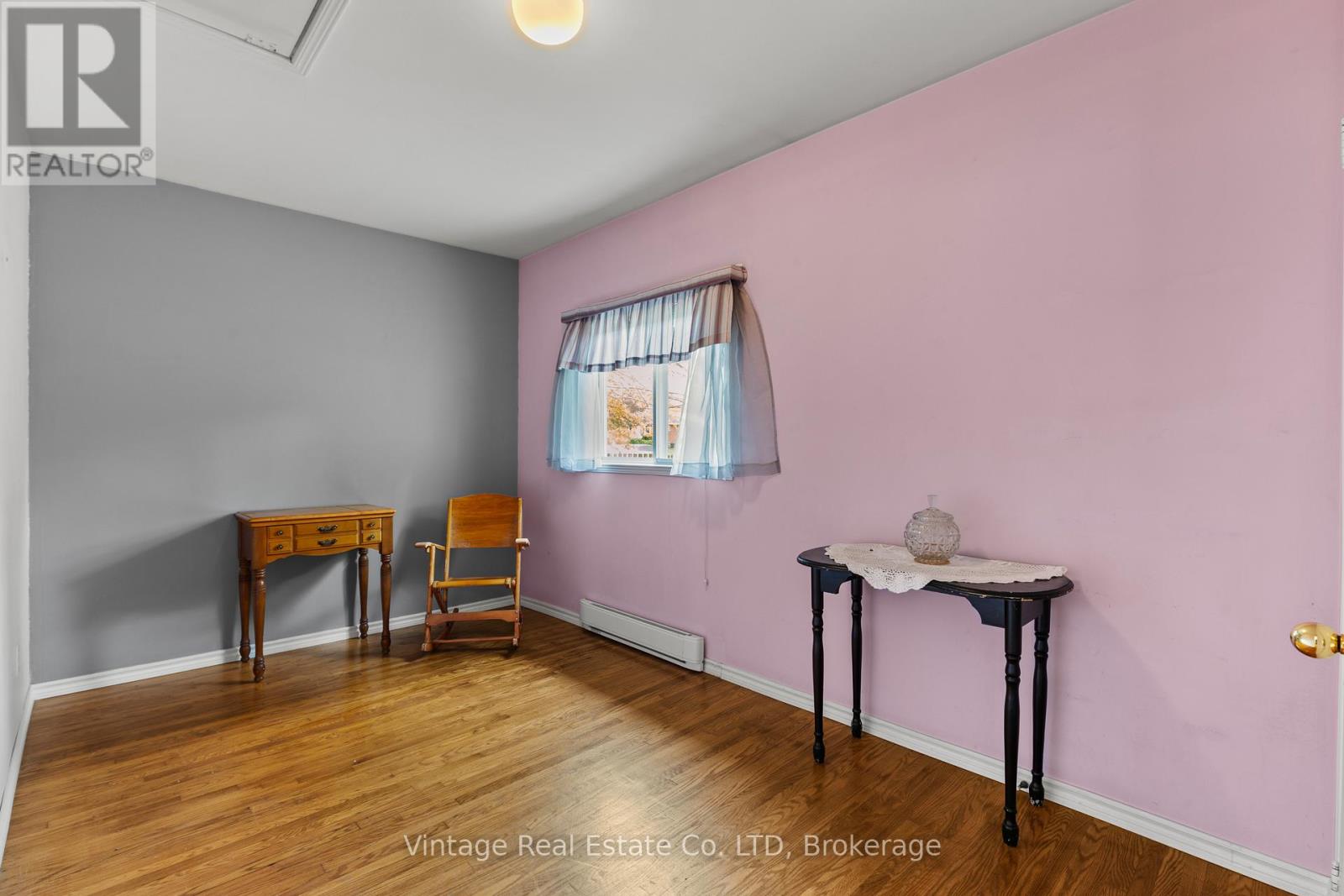 190 Thorold Road, Welland, Ontario  L3C 3V7 - Photo 18 - X12526526