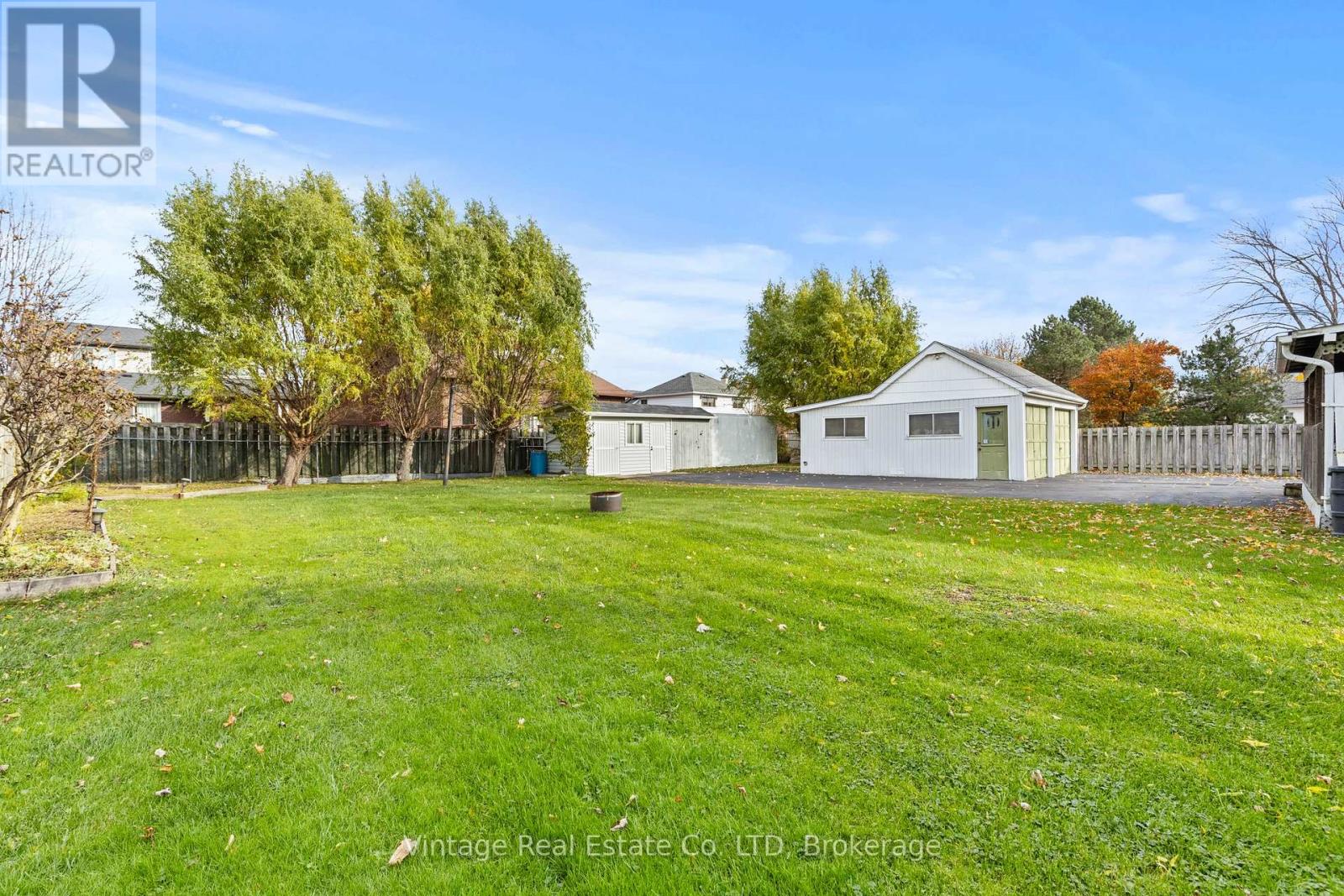 190 Thorold Road, Welland, Ontario  L3C 3V7 - Photo 27 - X12526526