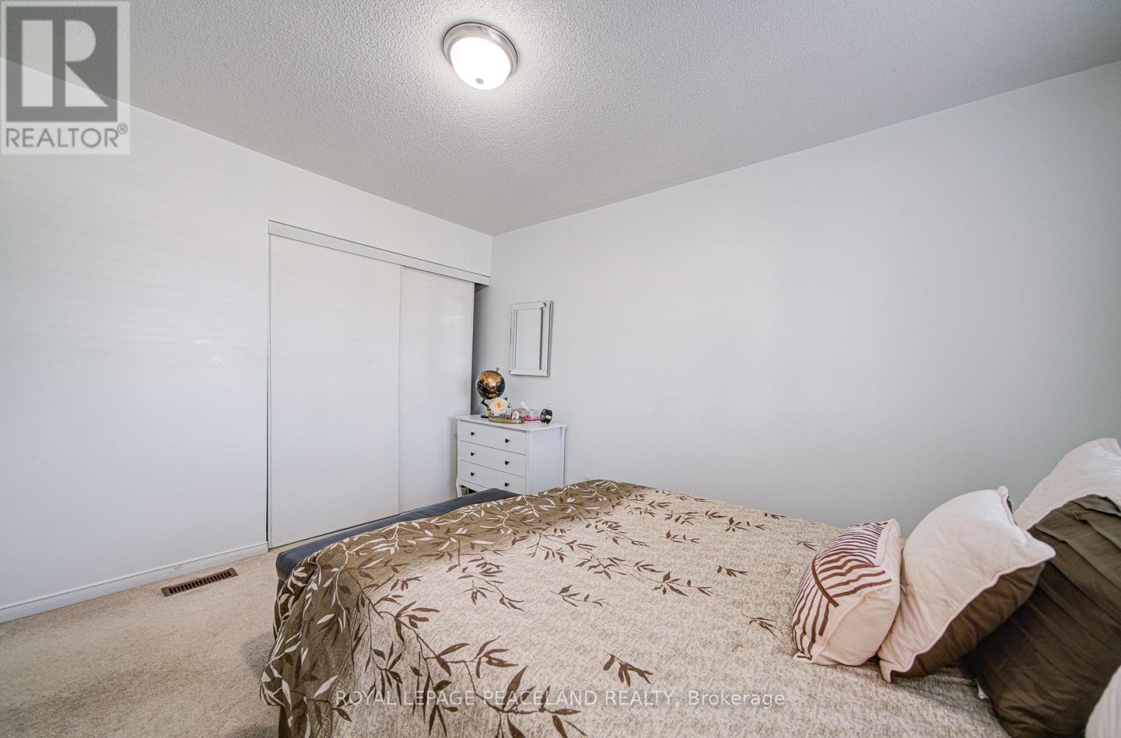 14 Oglevie Drive, Whitby (Pringle Creek), Ontario  L1R 2Y4 - Photo 30 - E12467362