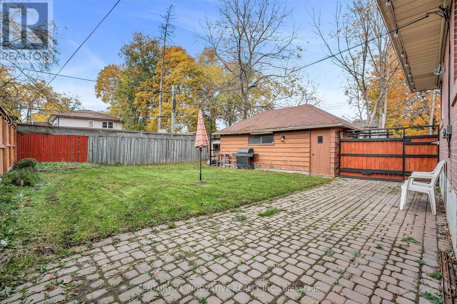 4 Hallow Crescent, Toronto, Ontario  M9W 2V9 - Photo 46 - W12521260