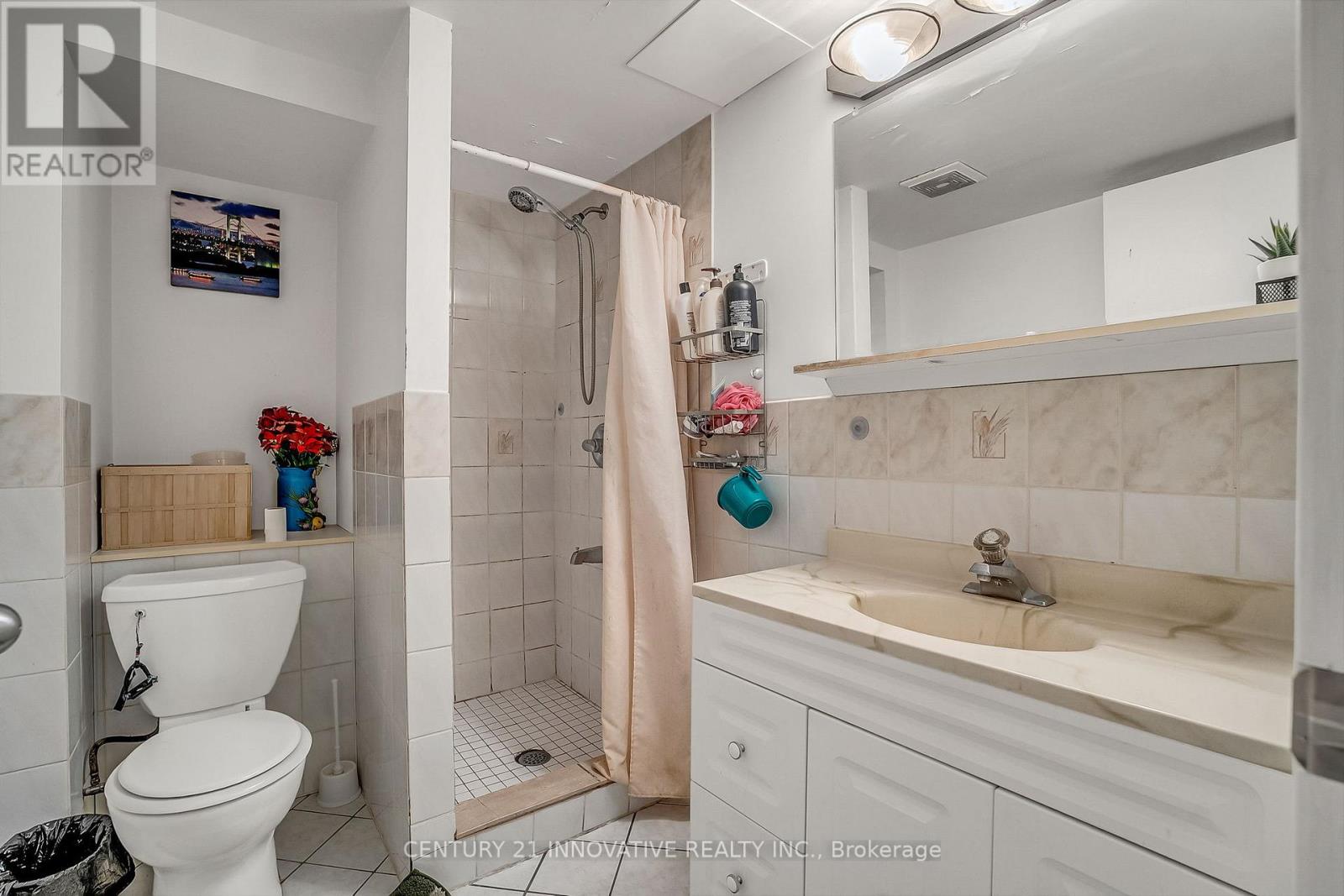 4 Hallow Crescent, Toronto, Ontario  M9W 2V9 - Photo 44 - W12521260