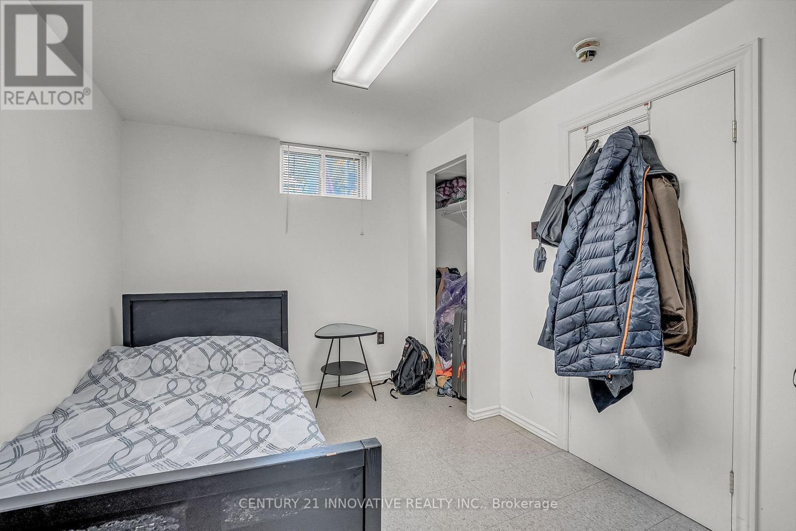 4 Hallow Crescent, Toronto, Ontario  M9W 2V9 - Photo 42 - W12521260