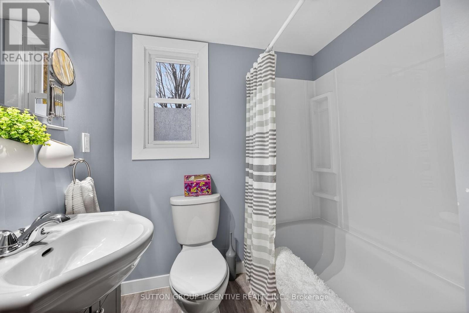 2 Derby Street, Orillia, Ontario  L3V 5R5 - Photo 20 - S12526524