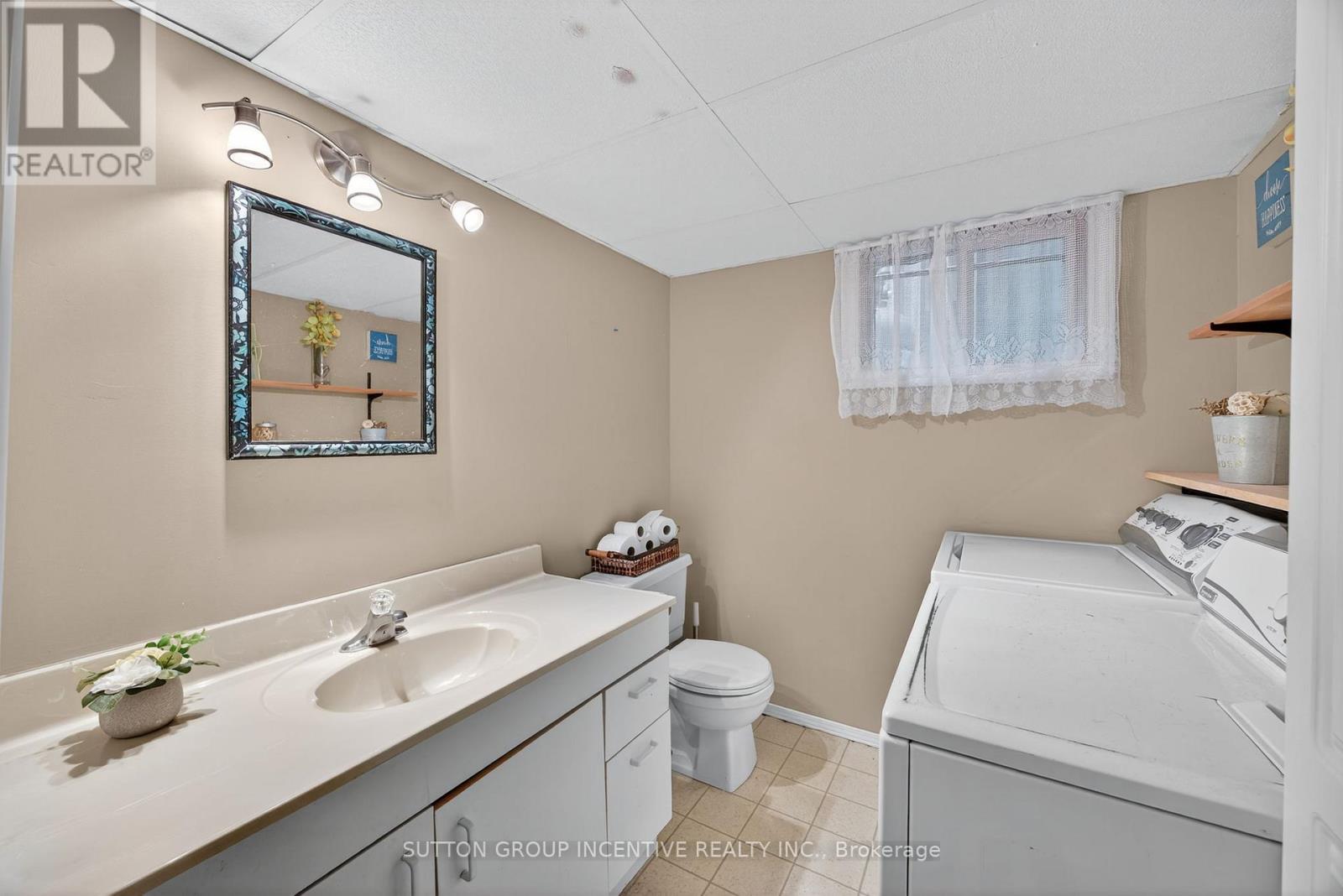 2 Derby Street, Orillia, Ontario  L3V 5R5 - Photo 26 - S12526524