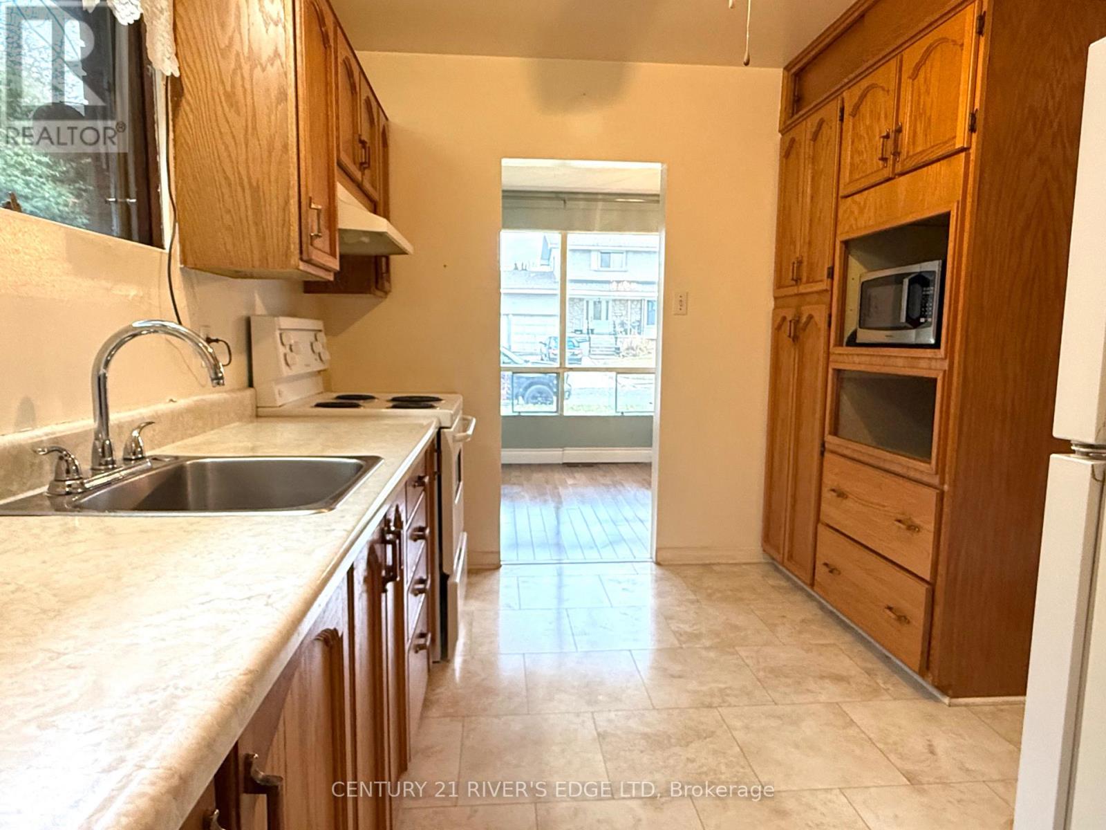 2527 Needham Crescent, Ottawa, Ontario  K1V 6K1 - Photo 14 - X12526552