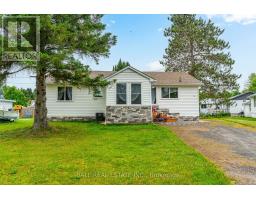 3 LARCH STREET, Highlands East, Ontario