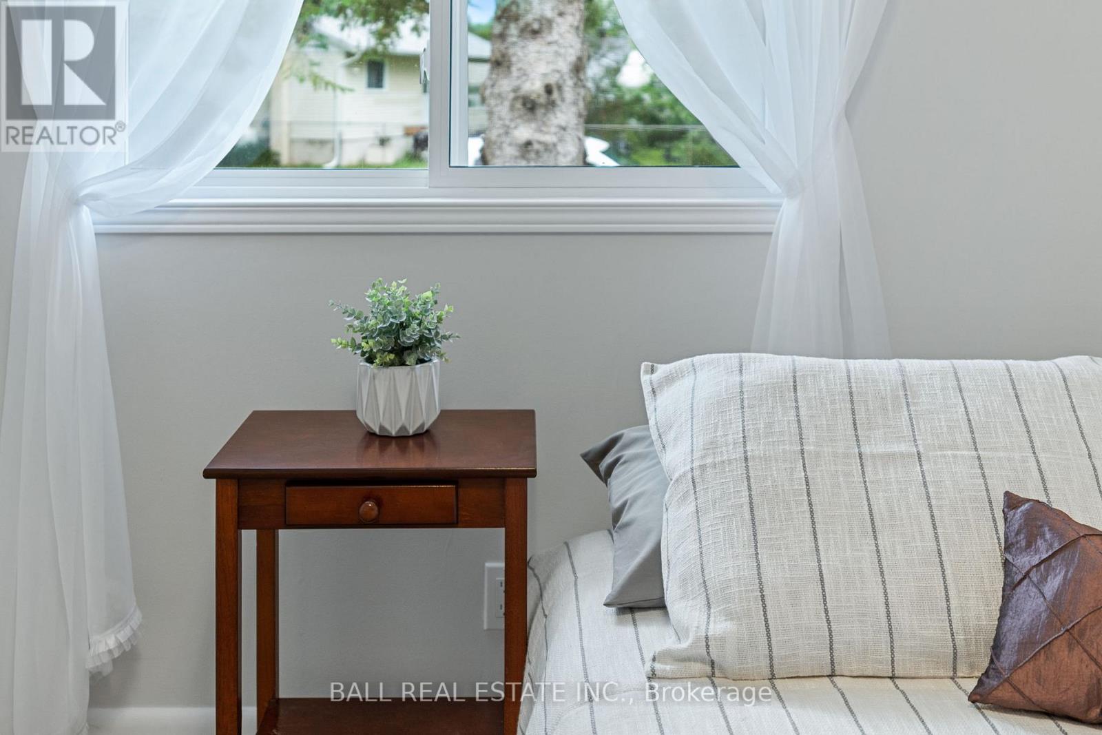 3 Larch Street, Highlands East, Ontario K0L 1M0 - Photo 20 - X12437933