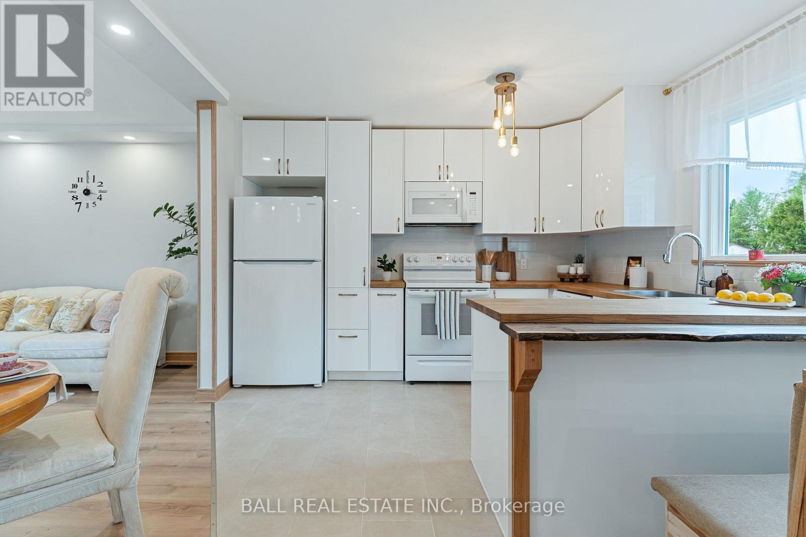 3 Larch Street, Highlands East, Ontario K0L 1M0 - Photo 7 - X12437933