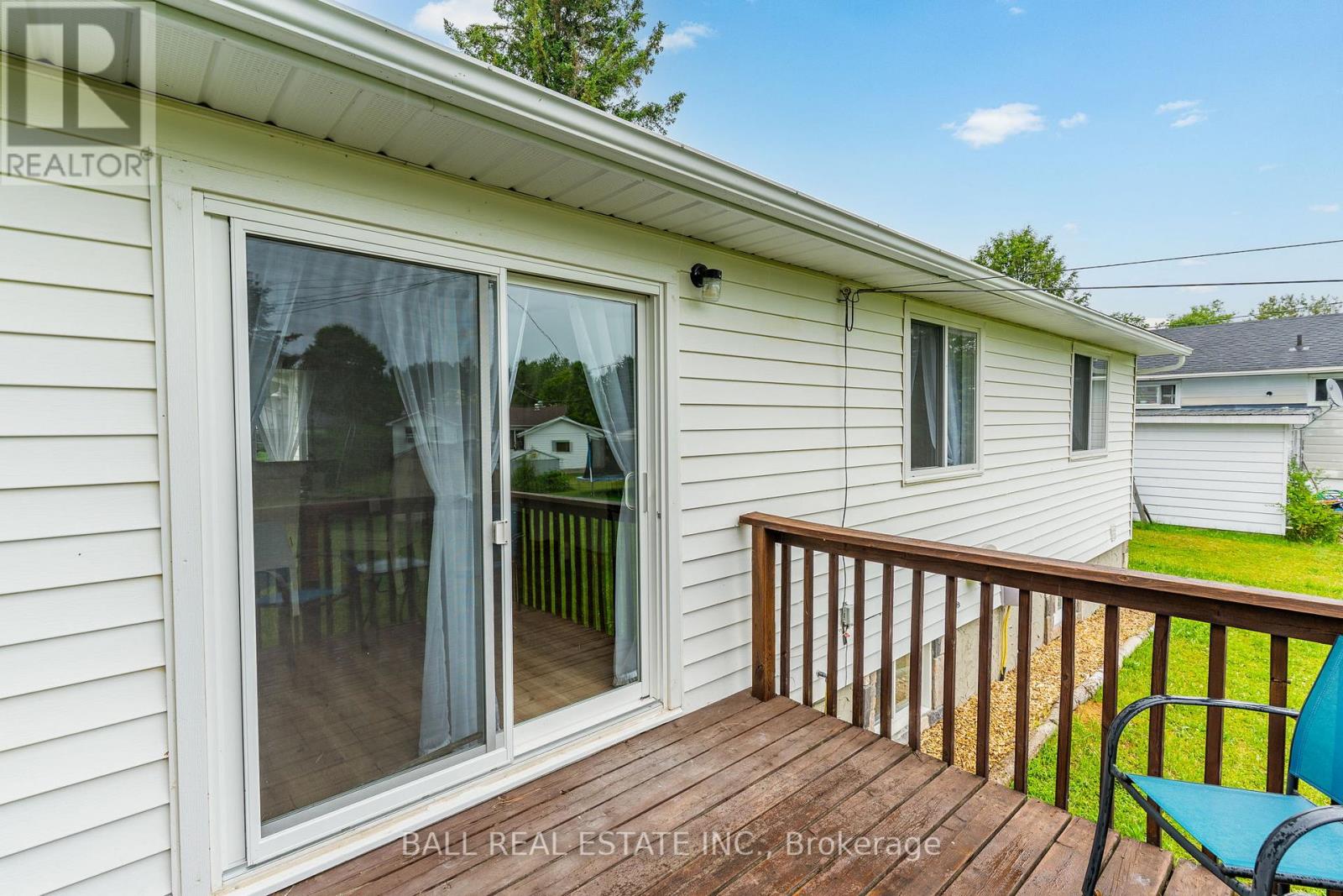 3 Larch Street, Highlands East, Ontario K0L 1M0 - Photo 31 - X12437933