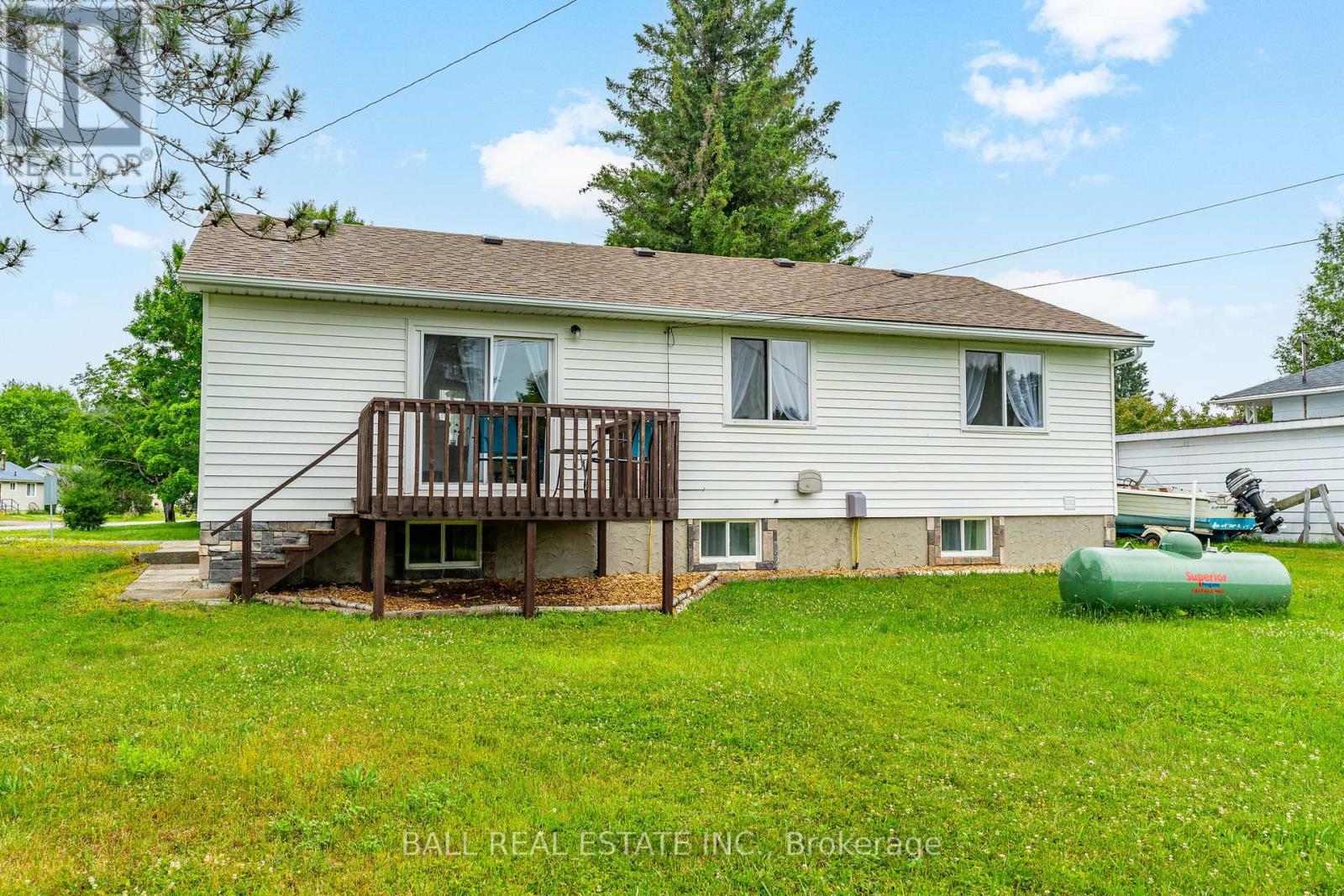 3 Larch Street, Highlands East, Ontario K0L 1M0 - Photo 35 - X12437933