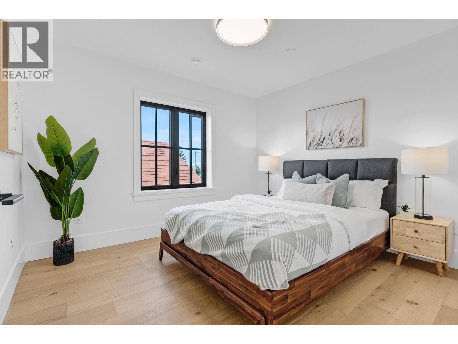 1 2565 Dundas Street, Vancouver, British Columbia  V5K 1P7 - Photo 15 - R3065992