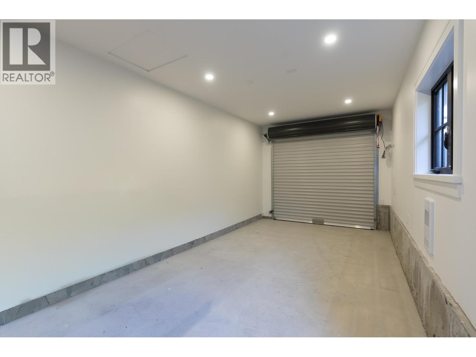 1 2565 Dundas Street, Vancouver, British Columbia  V5K 1P7 - Photo 33 - R3065992