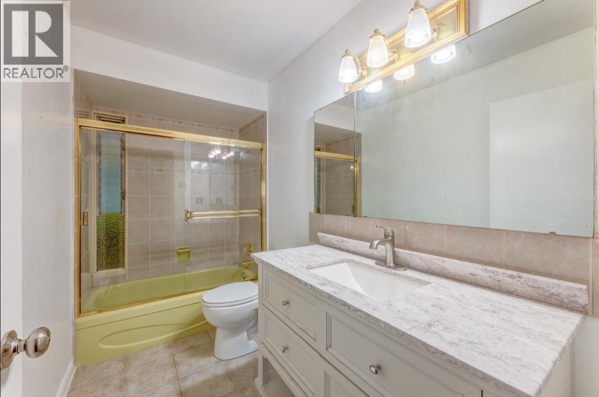 1380 Burnside Road Street, West Vancouver, British Columbia  V7S 2P5 - Photo 6 - R3065984