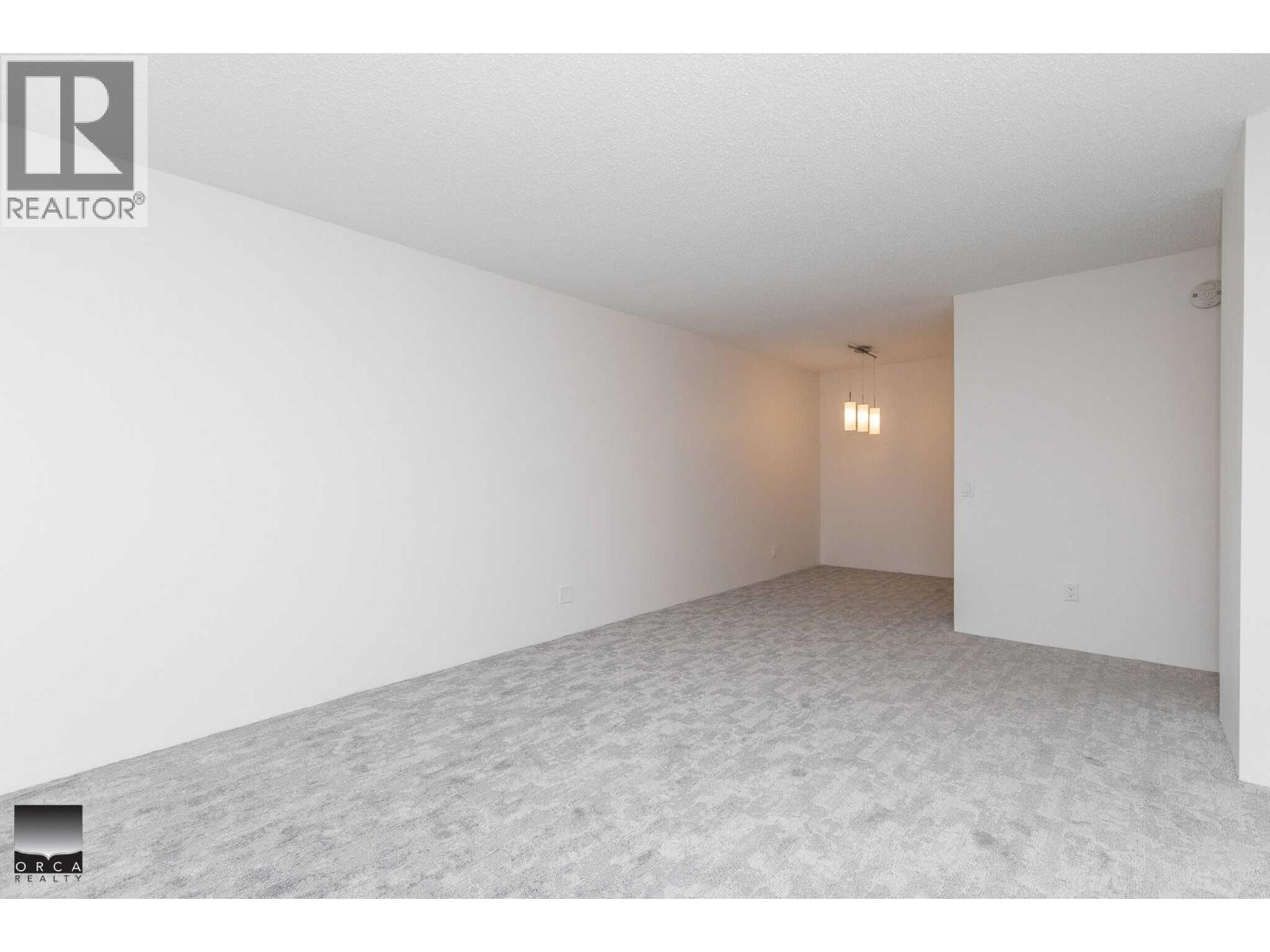 305 2016 Fullerton Avenue, North Vancouver, British Columbia  V7P 3E6 - Photo 10 - R3065987