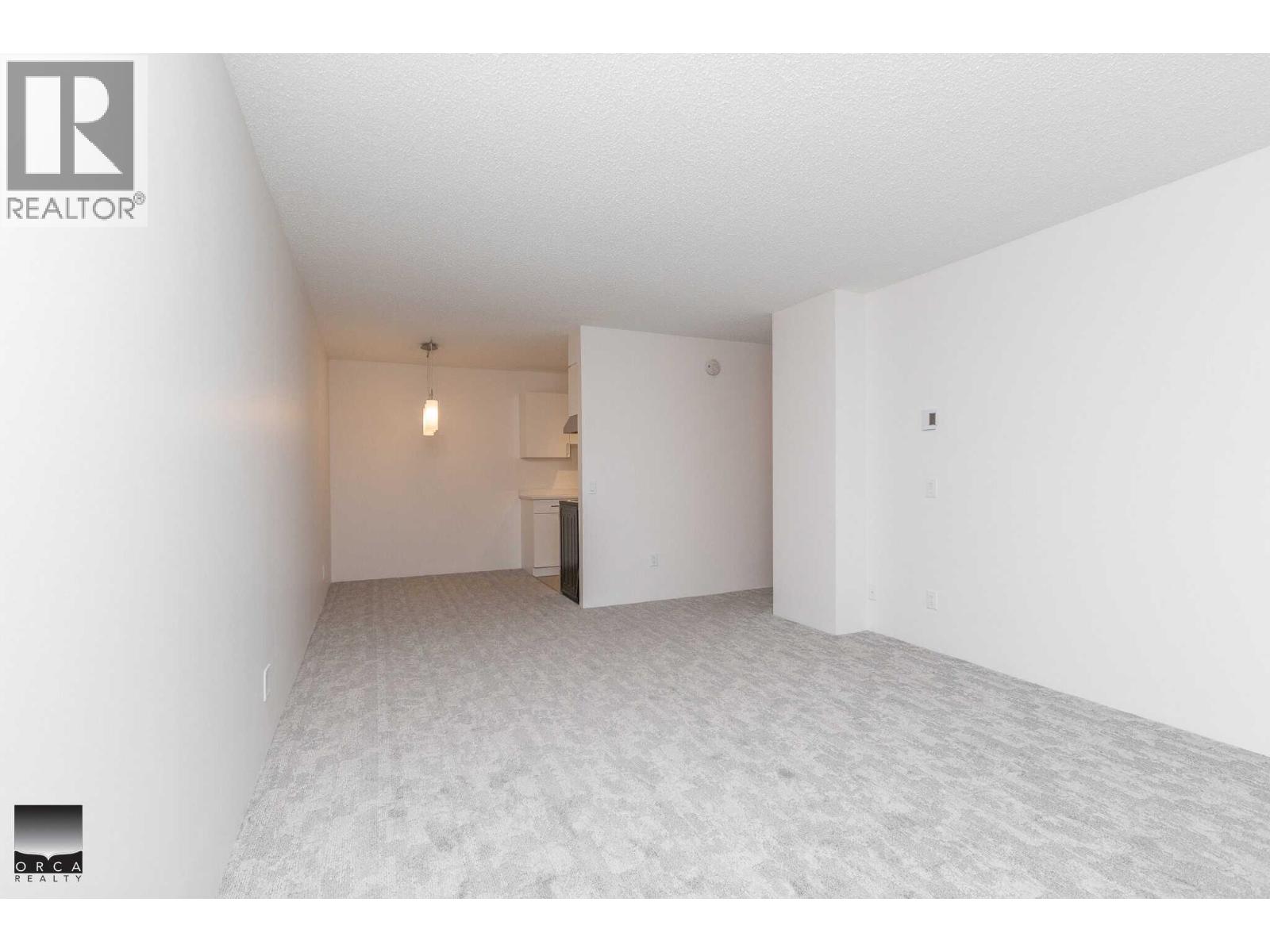 305 2016 Fullerton Avenue, North Vancouver, British Columbia  V7P 3E6 - Photo 17 - R3065987