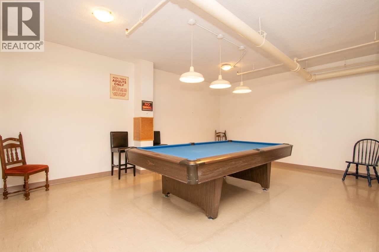 305 2016 Fullerton Avenue, North Vancouver, British Columbia  V7P 3E6 - Photo 3 - R3065987