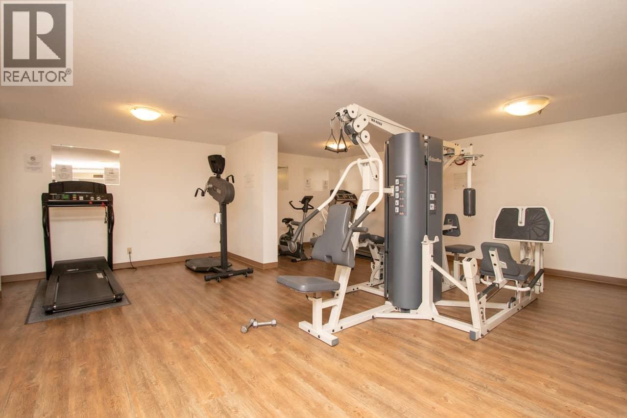 305 2016 Fullerton Avenue, North Vancouver, British Columbia  V7P 3E6 - Photo 5 - R3065987