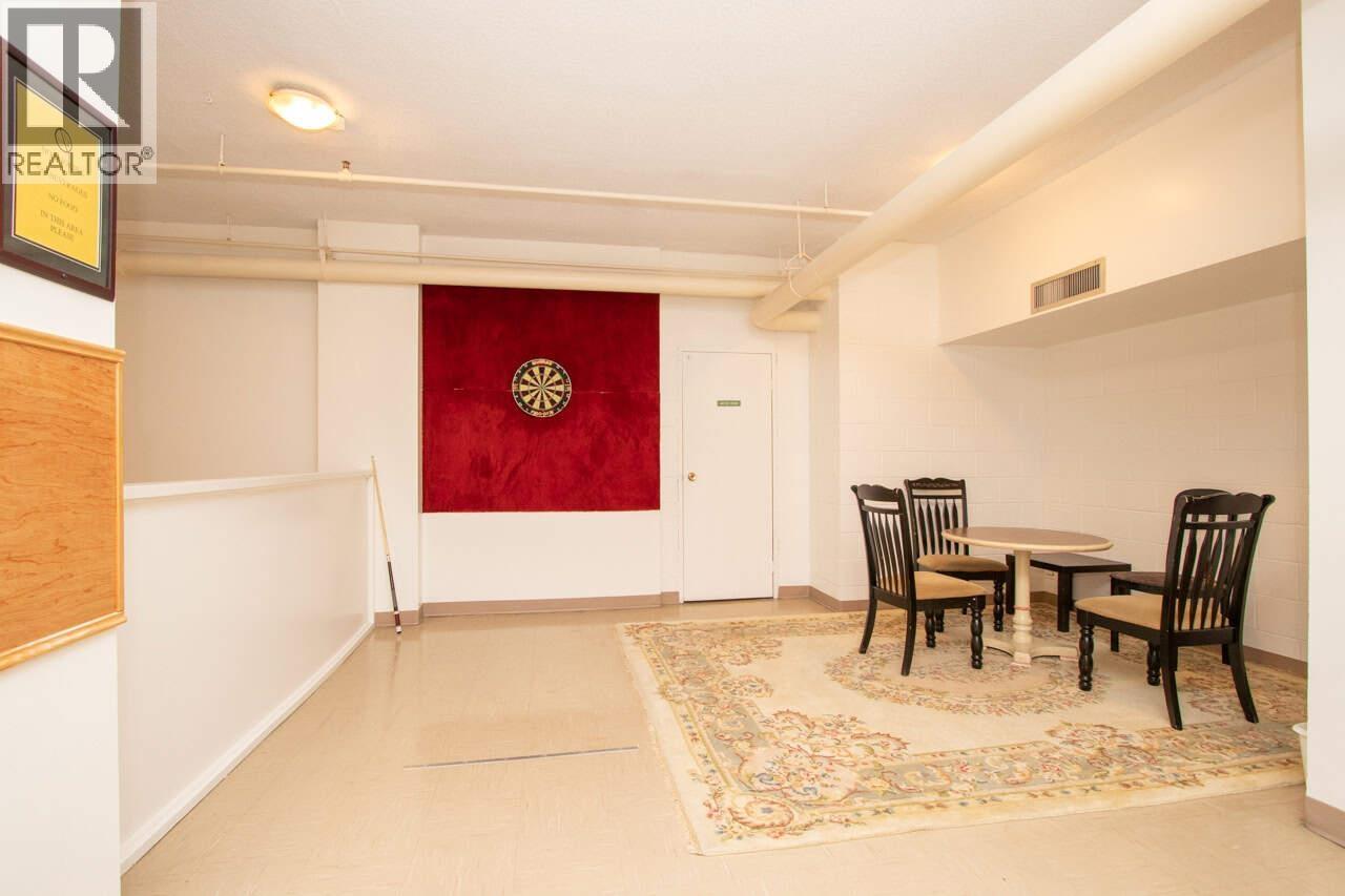 305 2016 Fullerton Avenue, North Vancouver, British Columbia  V7P 3E6 - Photo 9 - R3065987