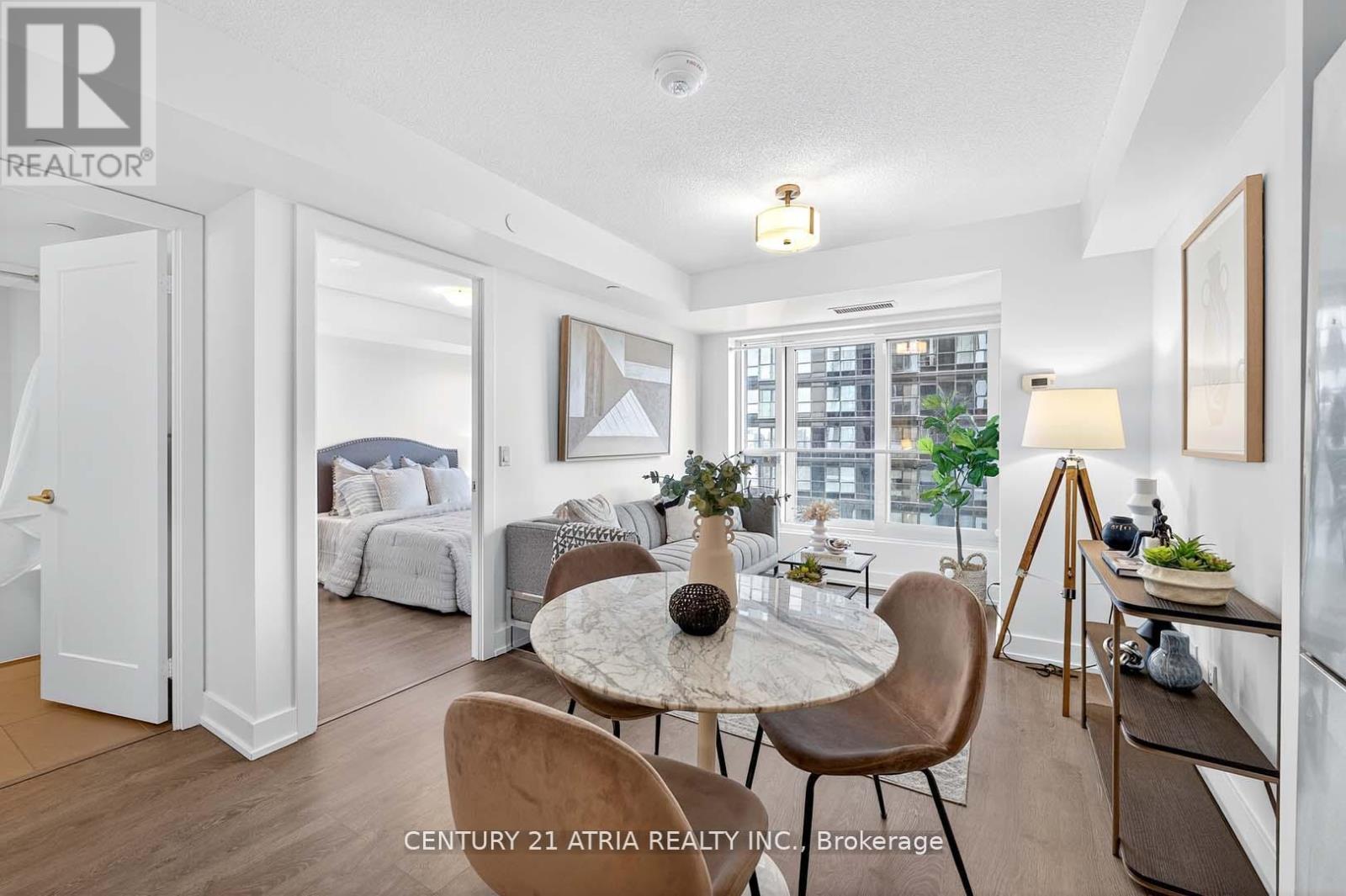 1805 - 7 Mabelle Avenue, Toronto, Ontario M9A 0C9 - Photo 10 - W12526538