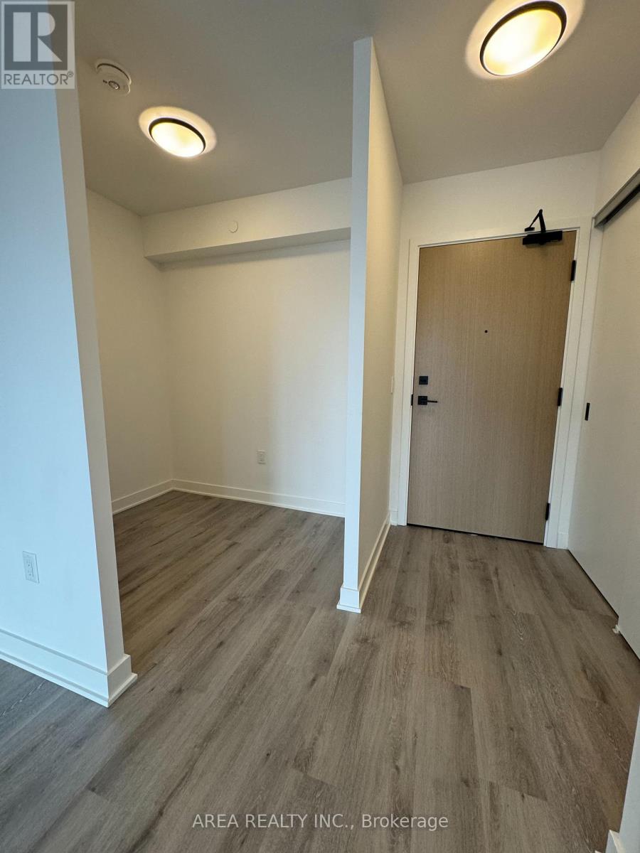 303 - 36 Zorra Street, Toronto, Ontario M8Z 0G5 - Photo 7 - W12526556