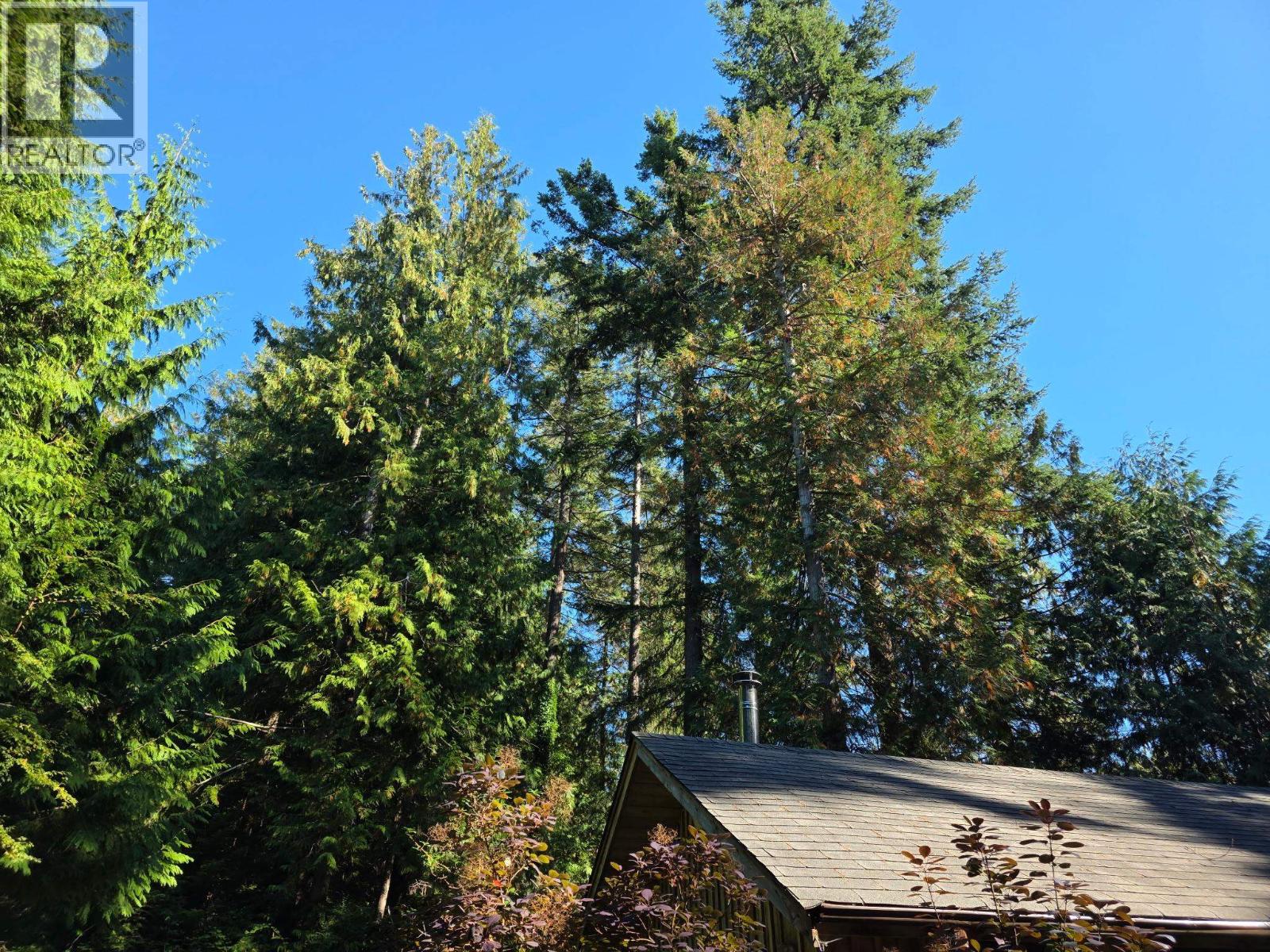 980 Woodley Road, Roberts Creek, British Columbia V0N 2W4 - Photo 25 - R3065985