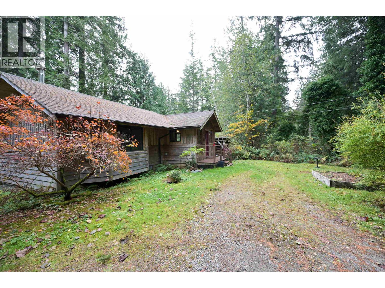 980 Woodley Road, Roberts Creek, British Columbia V0N 2W4 - Photo 20 - R3065985