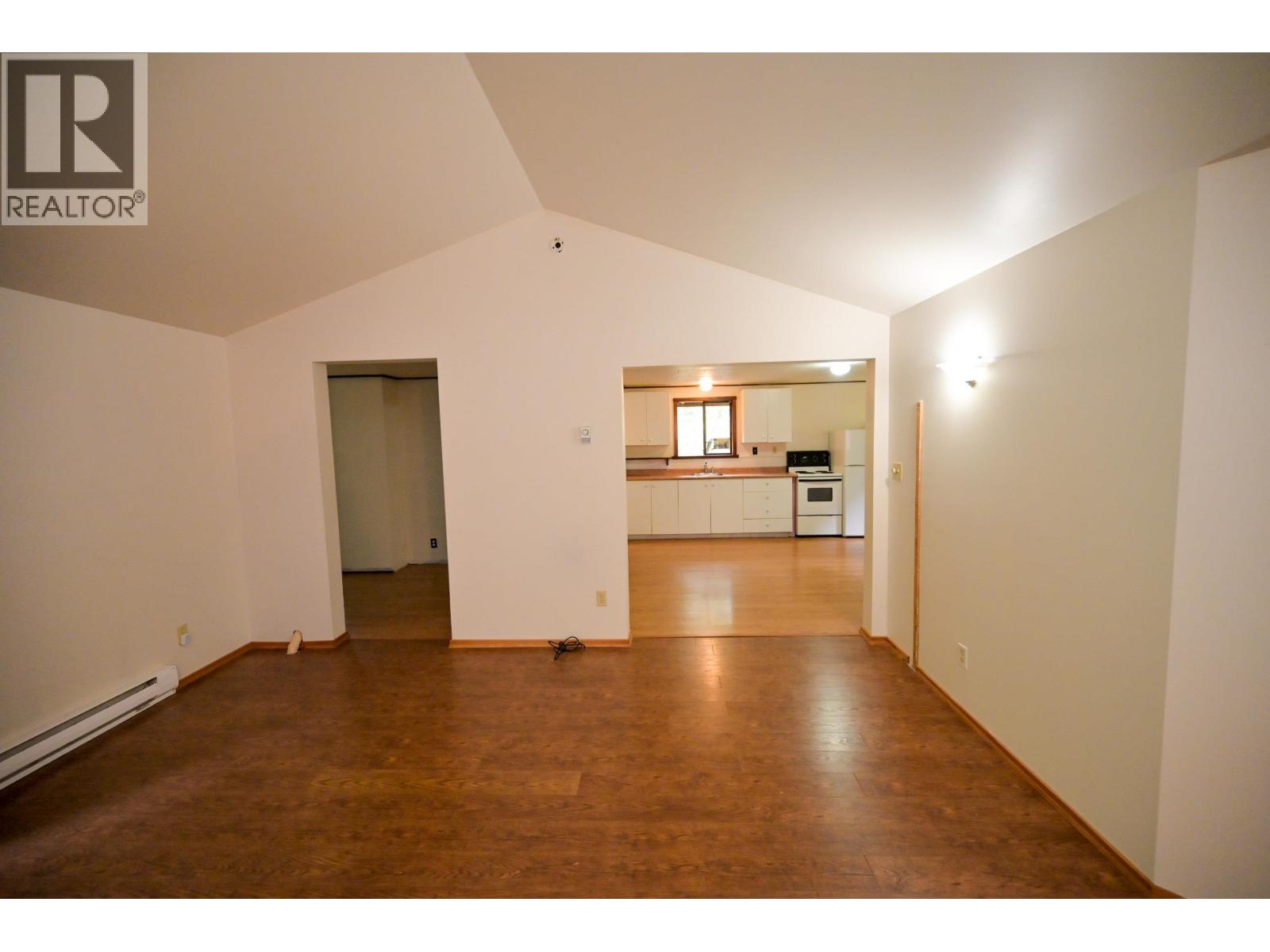 980 Woodley Road, Roberts Creek, British Columbia V0N 2W4 - Photo 9 - R3065985