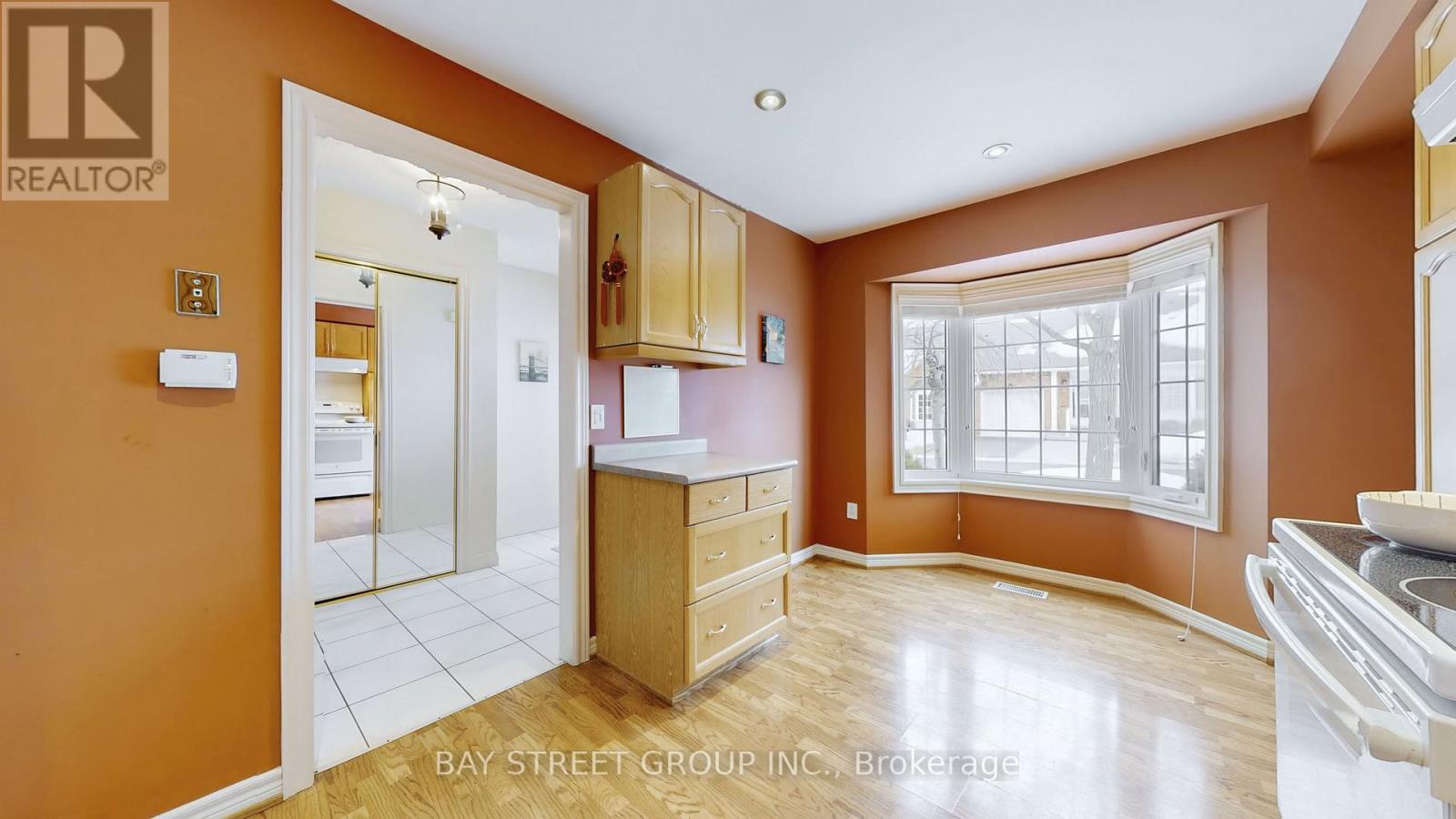 34 - 810 Golf Links Road, Hamilton, Ontario  L9K 1J7 - Photo 10 - X12526548