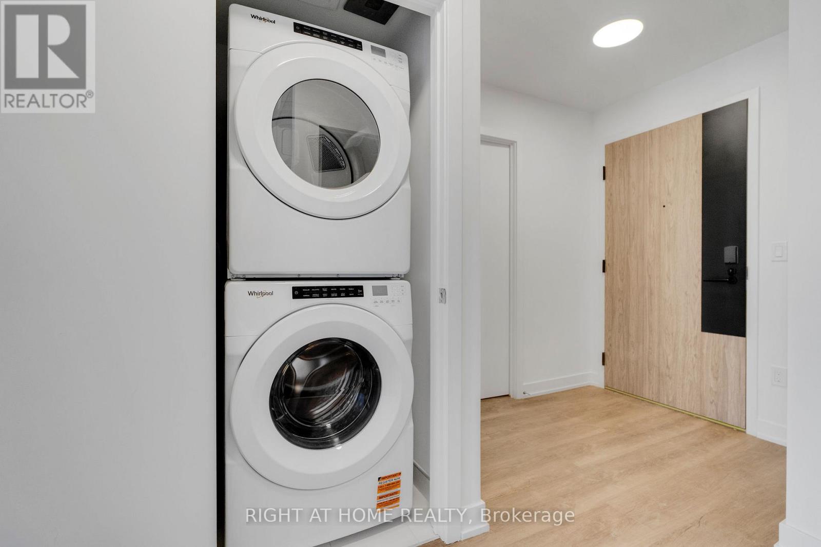 402 - 1007 The Queensway, Toronto, Ontario M8Z 0H4 - Photo 23 - W12518394