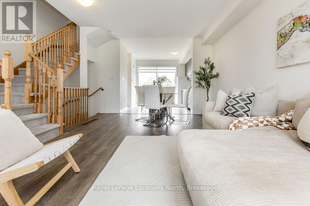 17 Sama Way, Wasaga Beach, Ontario L9Z 0K3 - Photo 10 - S12526574