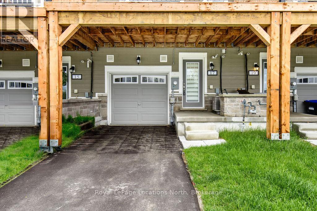 17 Sama Way, Wasaga Beach, Ontario L9Z 0K3 - Photo 32 - S12526574