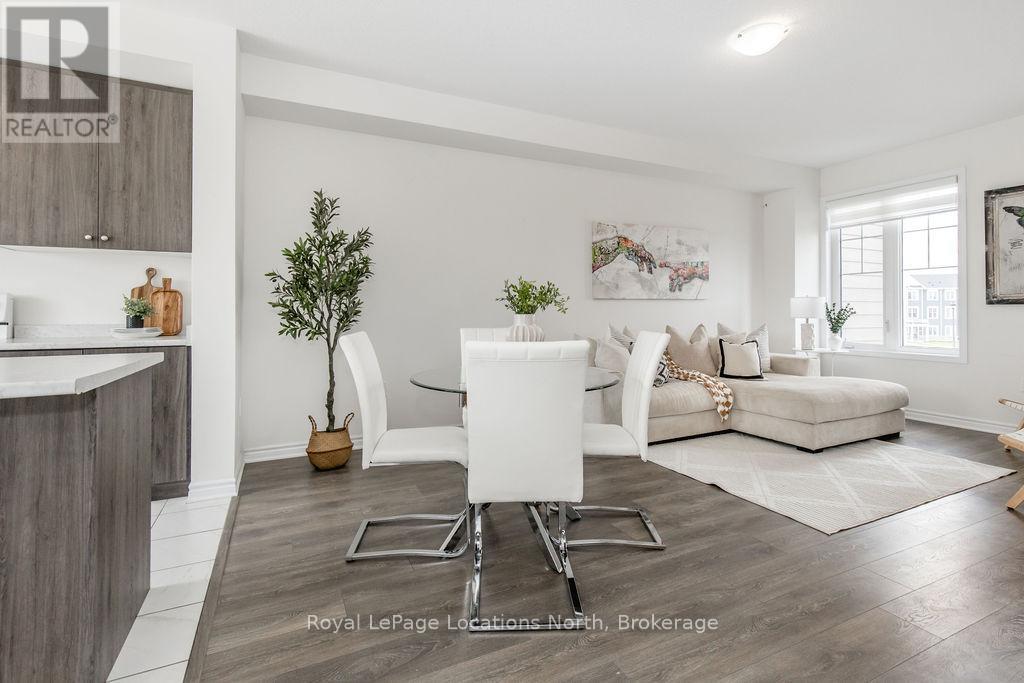 17 Sama Way, Wasaga Beach, Ontario L9Z 0K3 - Photo 5 - S12526574