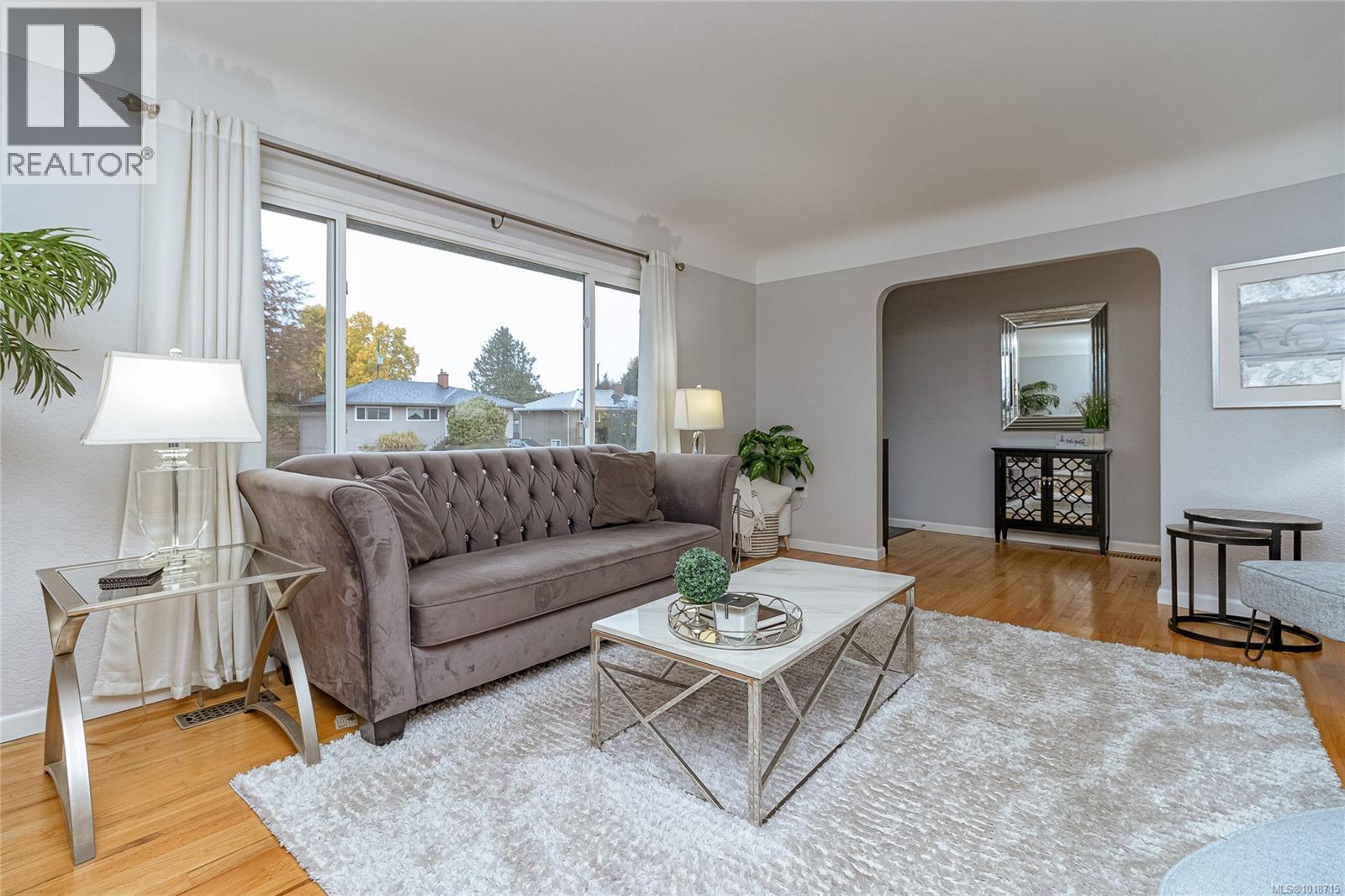 1743 Townley St, Saanich, British Columbia  V8R 3A6 - Photo 10 - 1018715