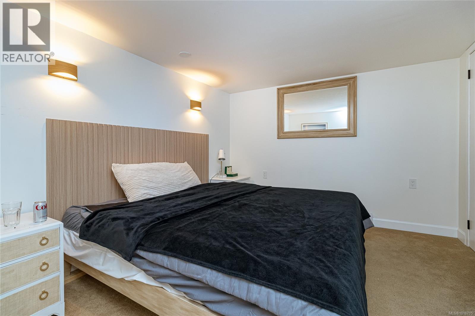 1743 Townley St, Saanich, British Columbia  V8R 3A6 - Photo 36 - 1018715