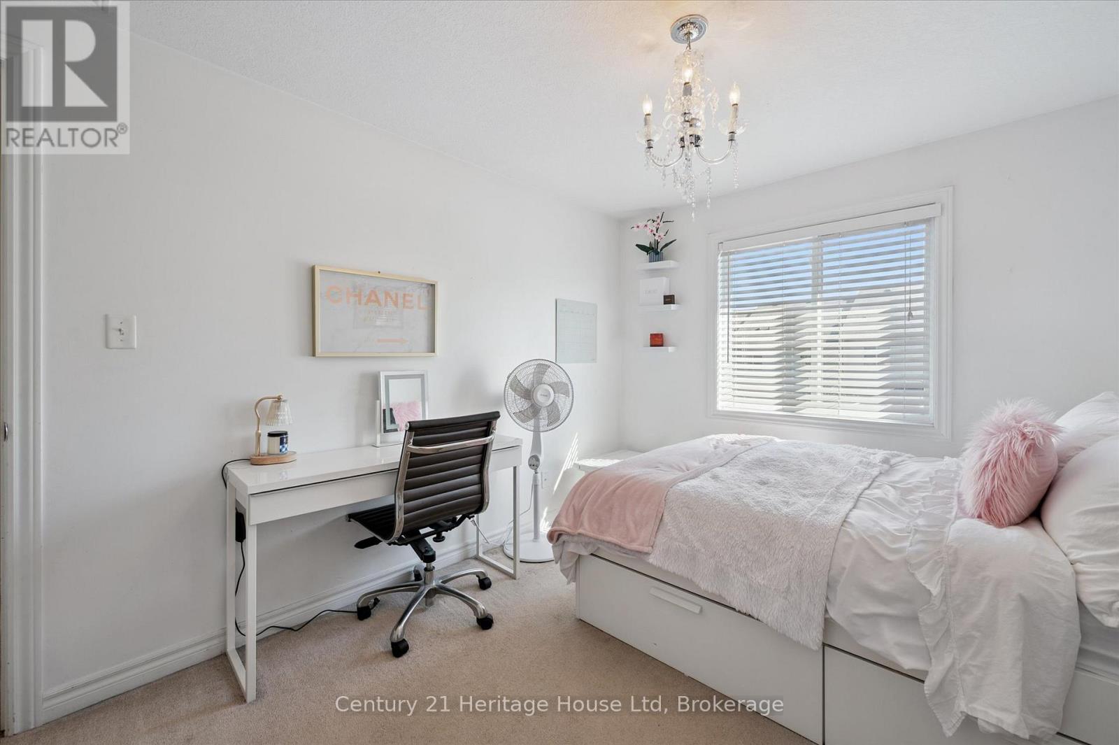 122 Creighton Avenue, Guelph, Ontario N1E 0H8 - Photo 22 - X12526592