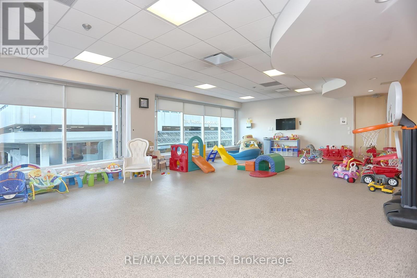 1108 - 10 Yonge Street, Toronto, Ontario  M5E 1R4 - Photo 10 - C12526570