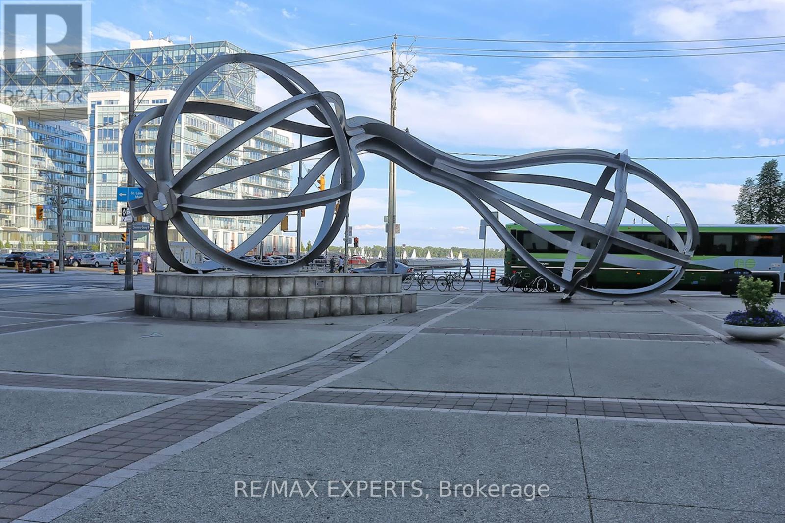 1108 - 10 Yonge Street, Toronto, Ontario  M5E 1R4 - Photo 4 - C12526570