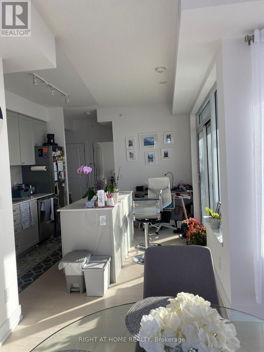 1008 - 7 Kenaston Gardens, Toronto, Ontario  M2K 0E9 - Photo 5 - C12526594