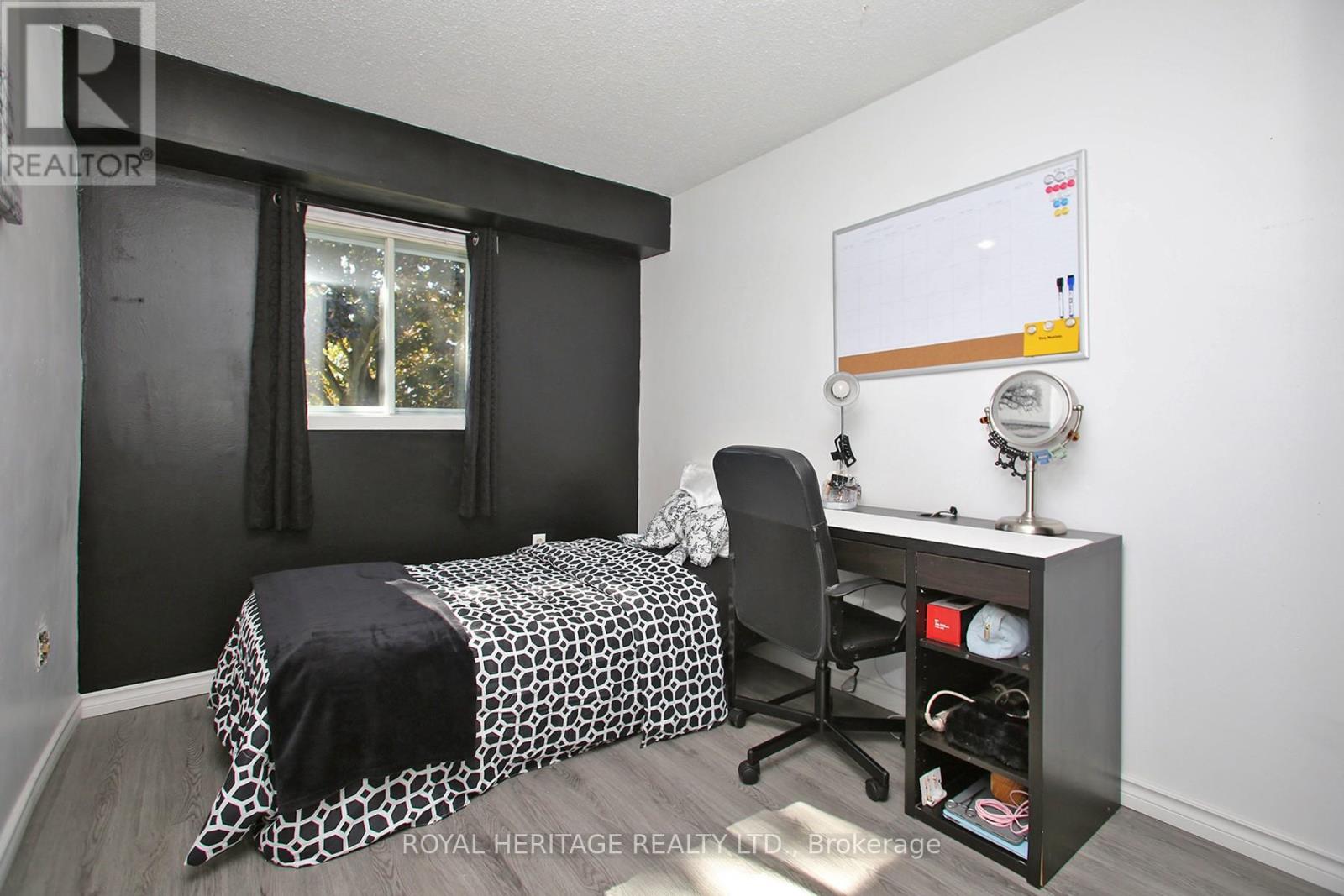 205 Northminster Court, Oshawa, Ontario  L1G 7M6 - Photo 17 - E12526584