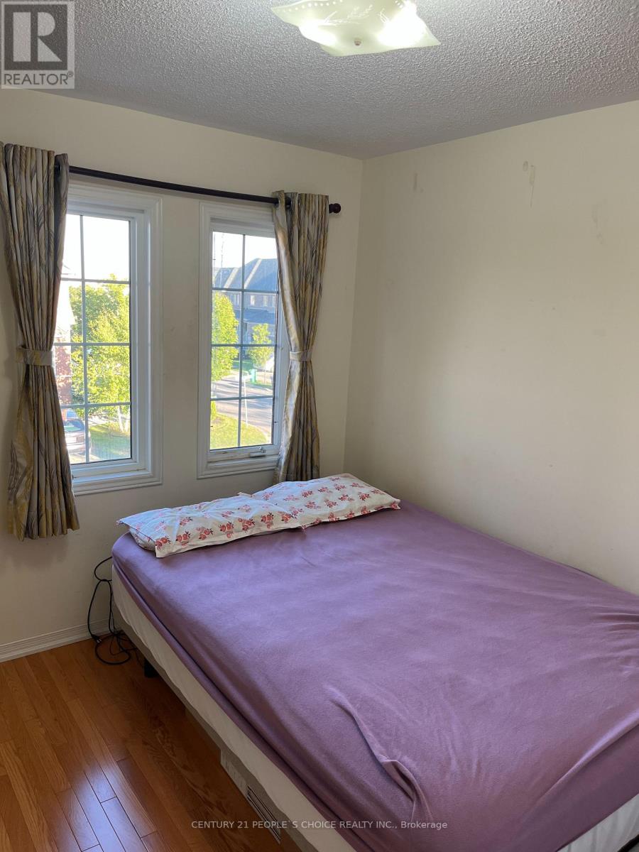 Upper - 14 Bersan Terrace, Brampton, Ontario L6P 3T2 - Photo 26 - W12525900