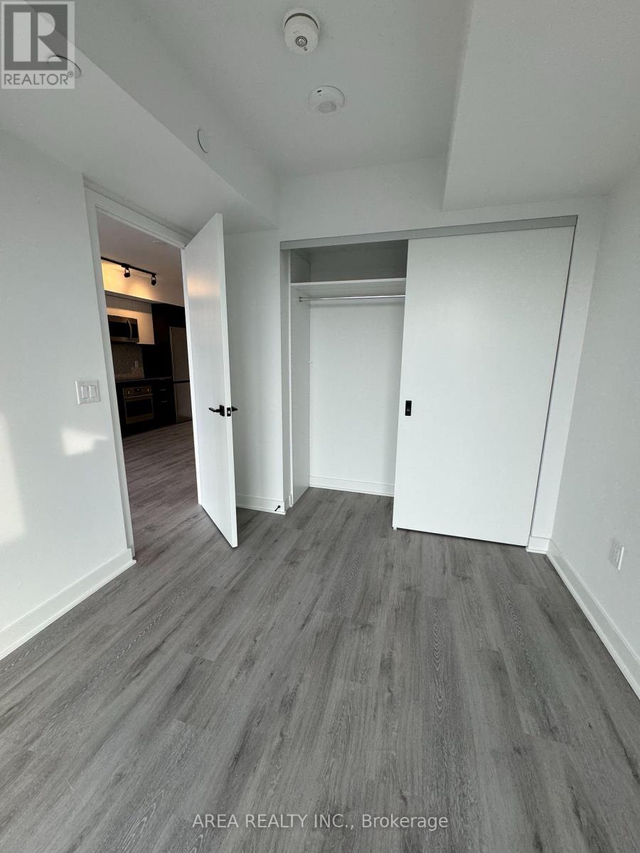 303 - 36 Zorra Street, Toronto, Ontario  M8Z 0G5 - Photo 9 - W12526558