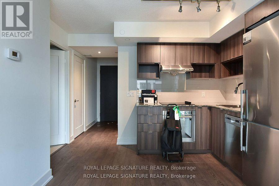 901 - 7 Mabelle Avenue, Toronto, Ontario  M9A 0C9 - Photo 10 - W12526572