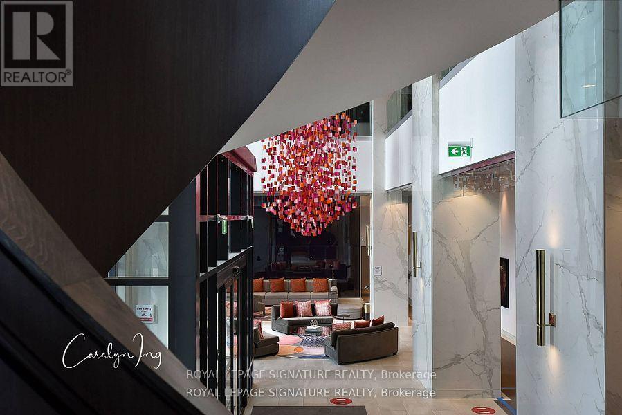 901 - 7 Mabelle Avenue, Toronto, Ontario  M9A 0C9 - Photo 2 - W12526572